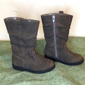 The Children’s Place Girls Gray Tall Suede Boots